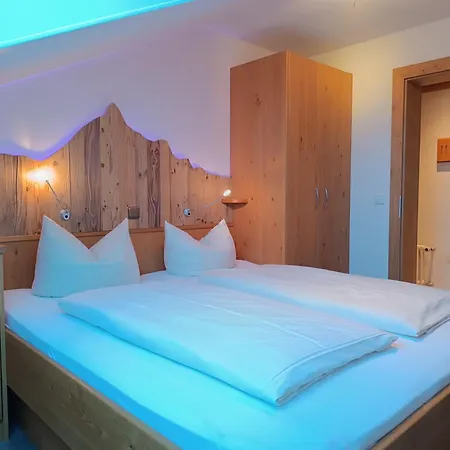 Apartment Panorama-gipfelstuermer Mit Hallenbad & Sauna - Gratis Oepnv